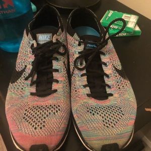 Nike flyknit racers